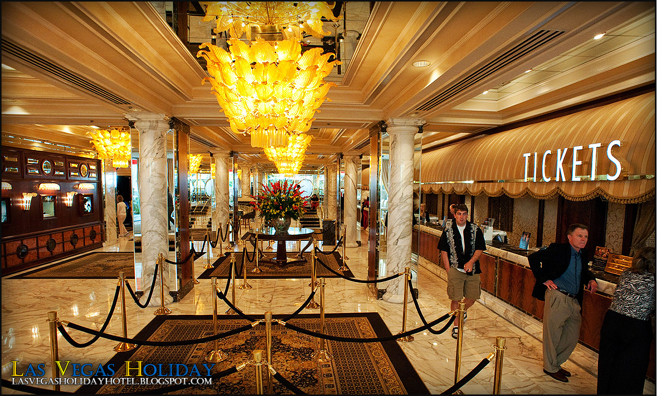 Las Vegas Holiday Golden Nugget Hotel & Casino