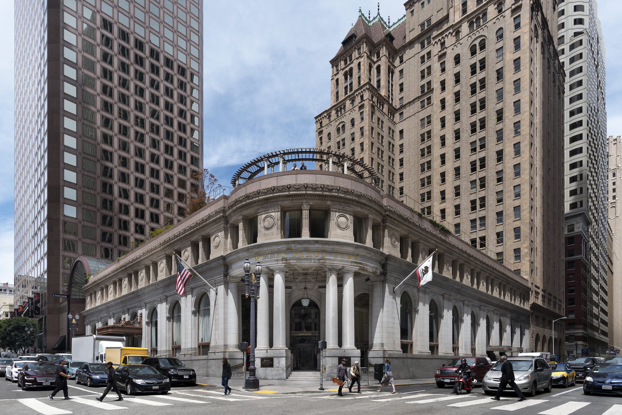 Historic One Montgomery St. building in downtown San Francisco sells
